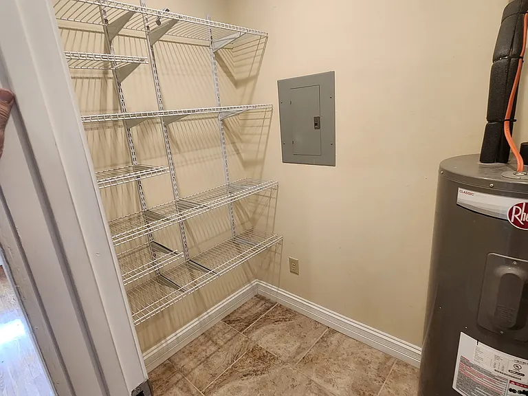 2104 Slane Ave #1 — Photo 8