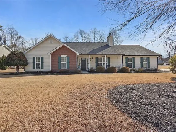 616 Embassy Walk, Winder, GA 30680