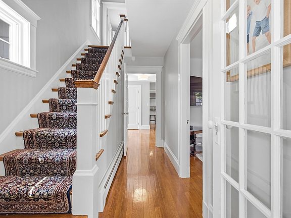 5th image of 37 Grand St