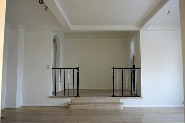 Rented by Domus Realty | media 47