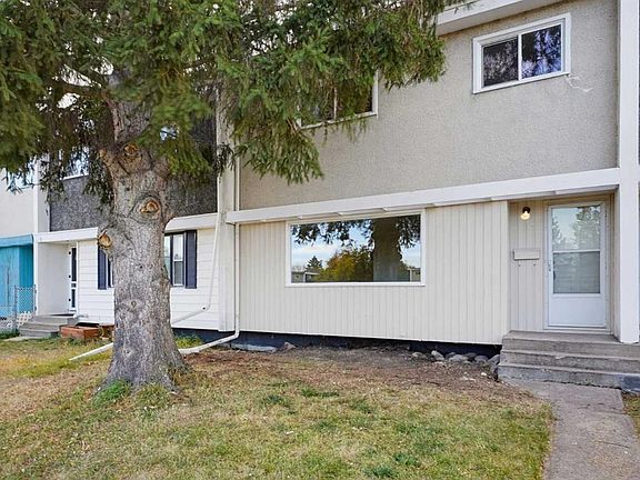 2nd image of 407 E Terrace Park