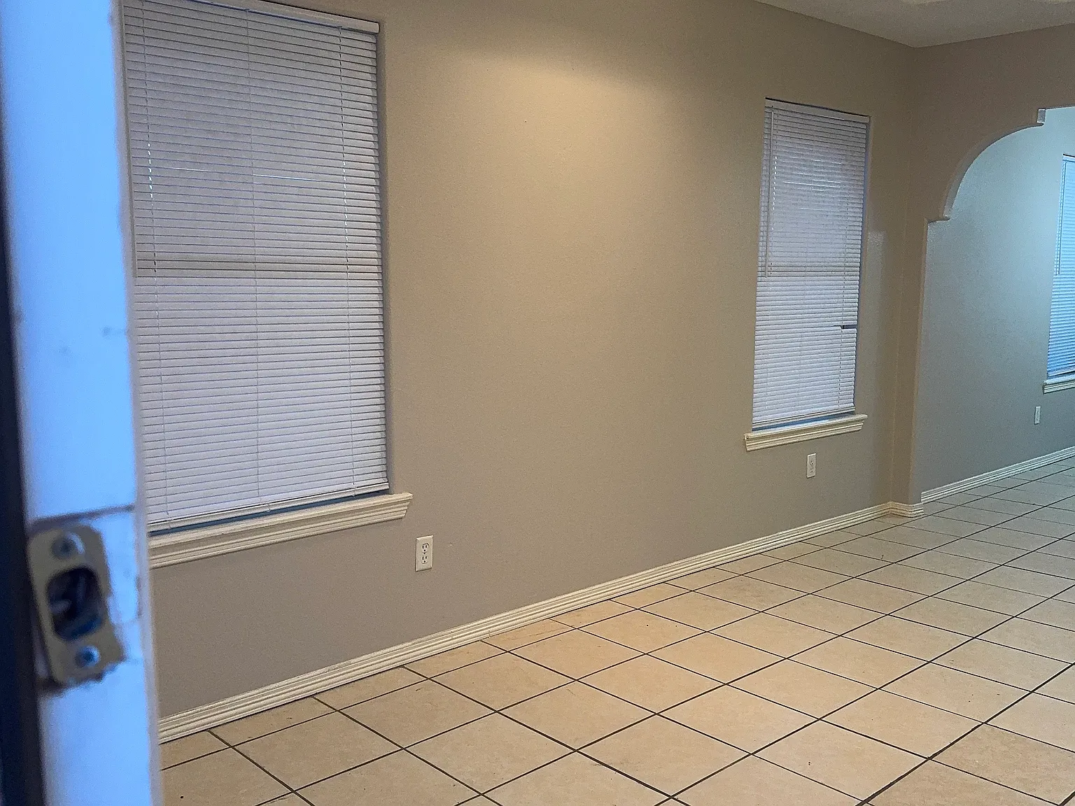 1800 W Douglas St — Photo 3
