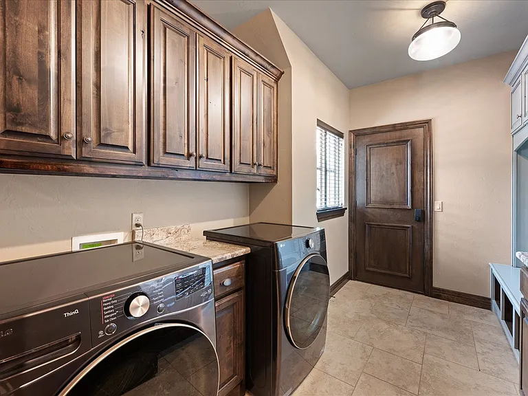 2708 Cattle Dr — Photo 16
