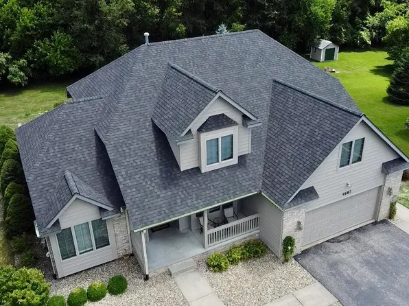 4687 Vince Ct, Saint Joseph, MI 49085