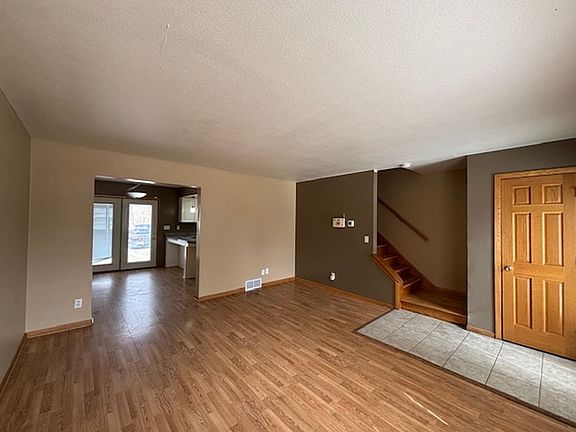2nd image of 1712 Glenwood Ave