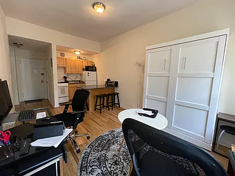 Rented by Best Apartments North Inc