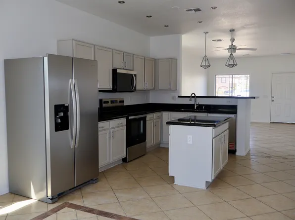 14149 N Gil Balcome Ct, Surprise, AZ 85379