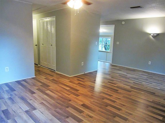 5th image of 972 Aragon Ave