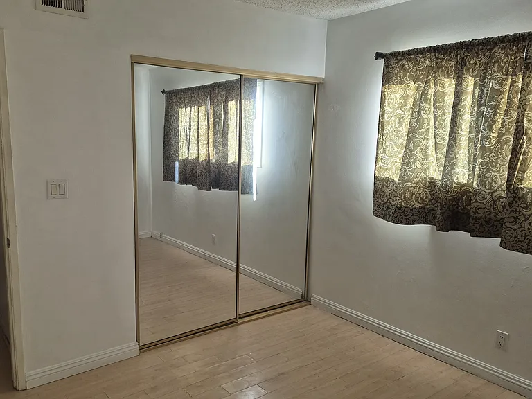 3716 Bartlett Ave — Photo 3
