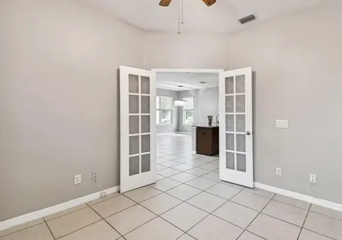 Additional 4th Room/Office Space