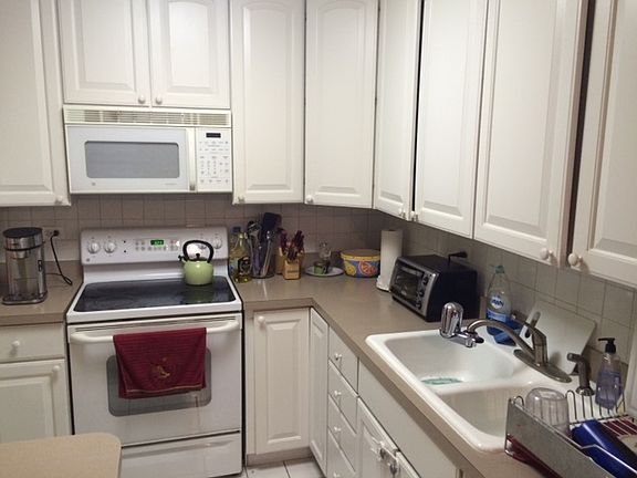 5th image of 5100 N Marine Dr APT 3G