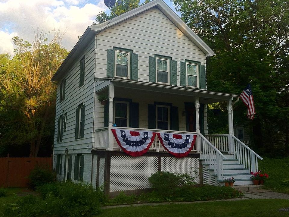 32 Chatham St, Kinderhook, NY 12106 Zillow