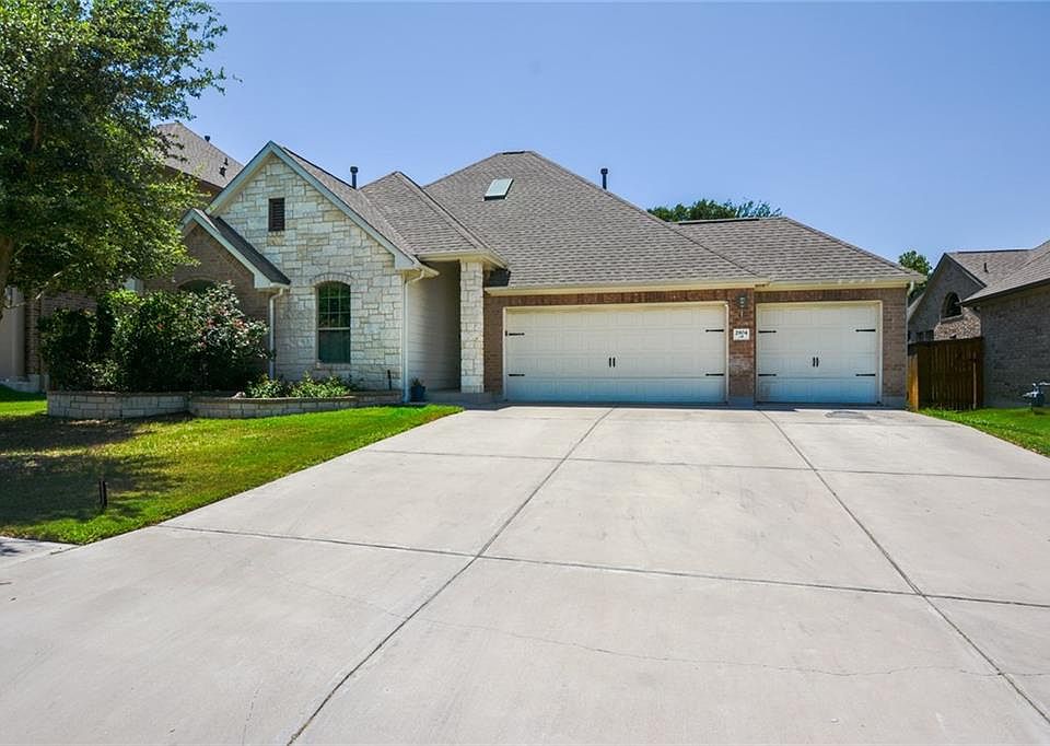 1st image of 2904 Saint Federico Way