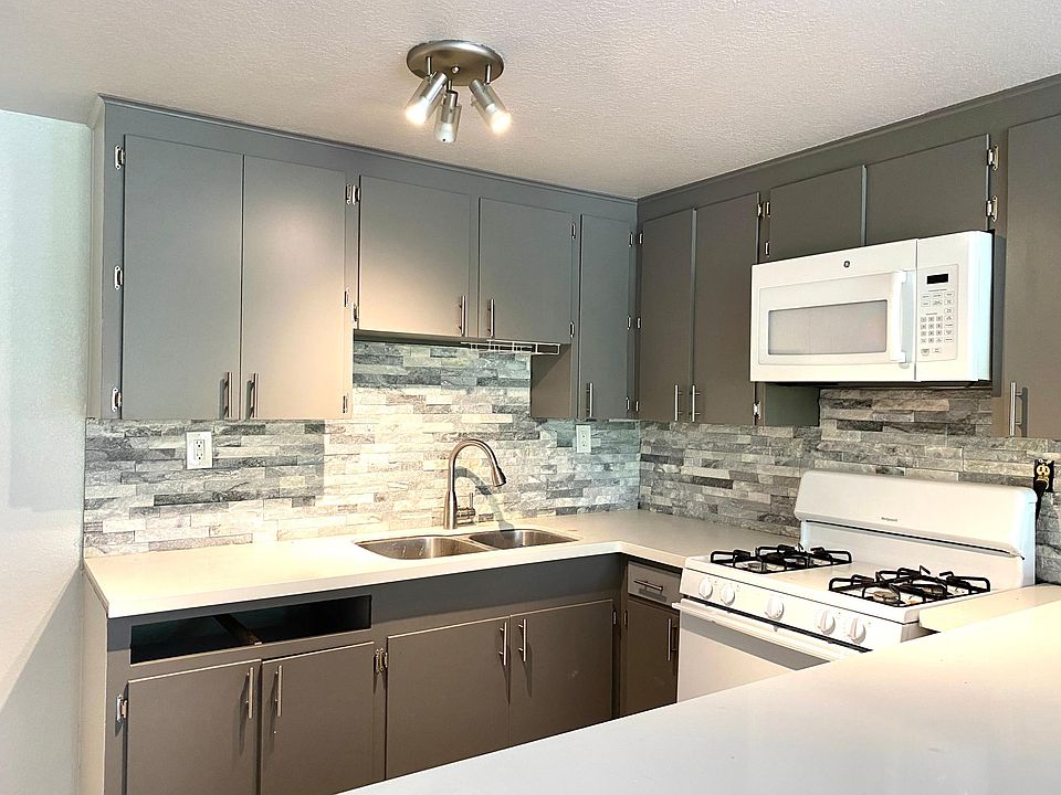 Updated kitchen!