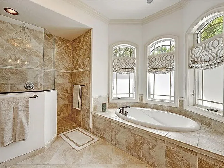 1725 Bonita Ct — Photo 38