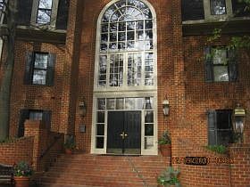 1st image of 23114 Plantation Dr NE