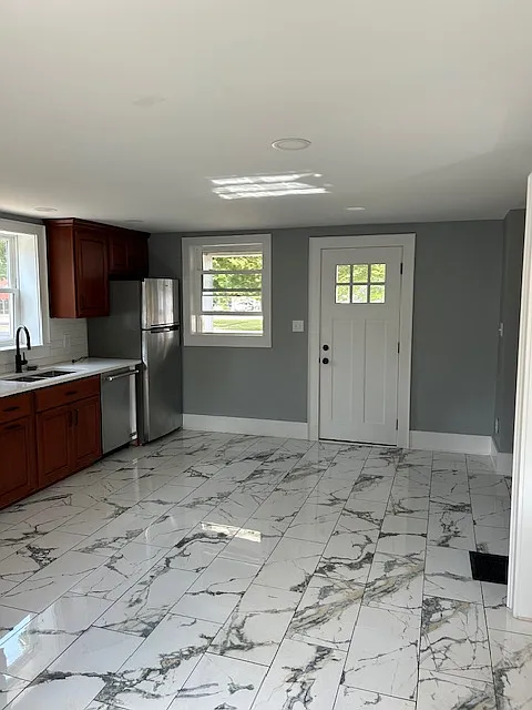 2 bed, $1,800 — Photo 4