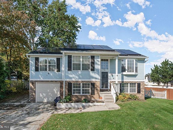 2nd image of 404 Taney Dr