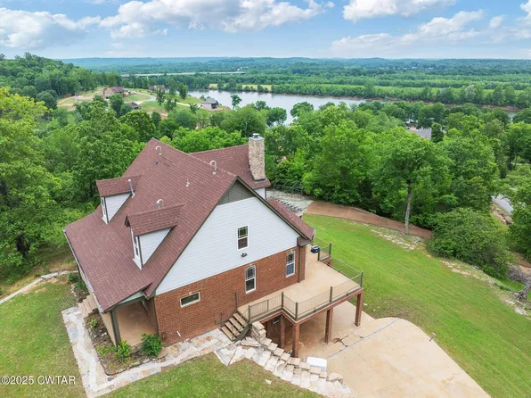 851 Rivers Edge Dr, Bath Springs, TN 38311