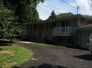 1078 E Circle Dr APT 1, Wayzata, MN 55391