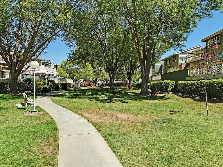 37000 Meadowbrook Cmn #203 — Photo 2
