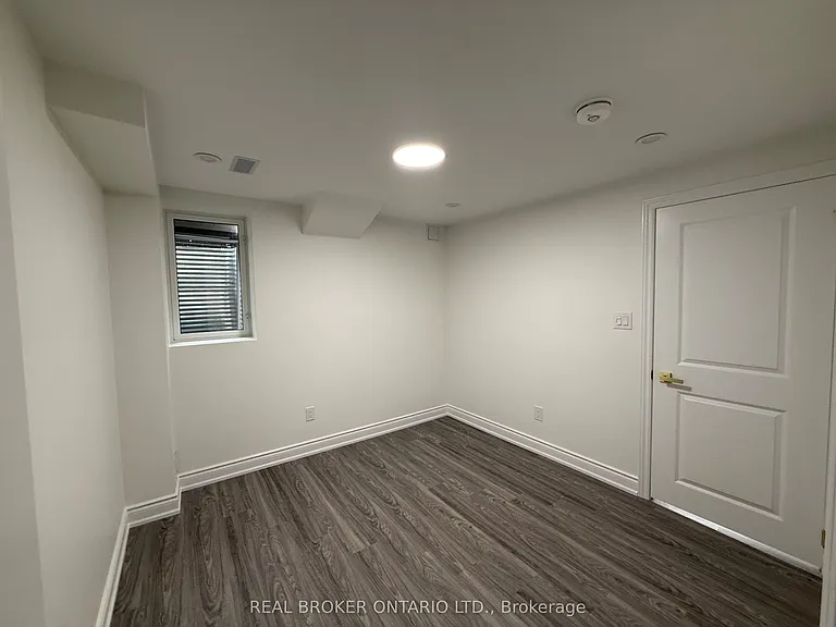 1450 Periwinkle Pl #BASEMENT — Photo 25