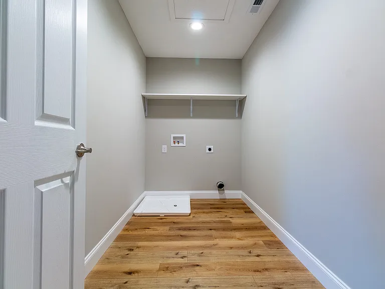 3445 Frylee Ct — Photo 21