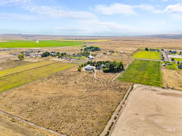 18568 S Cloverdale Rd, Kuna, ID 83634