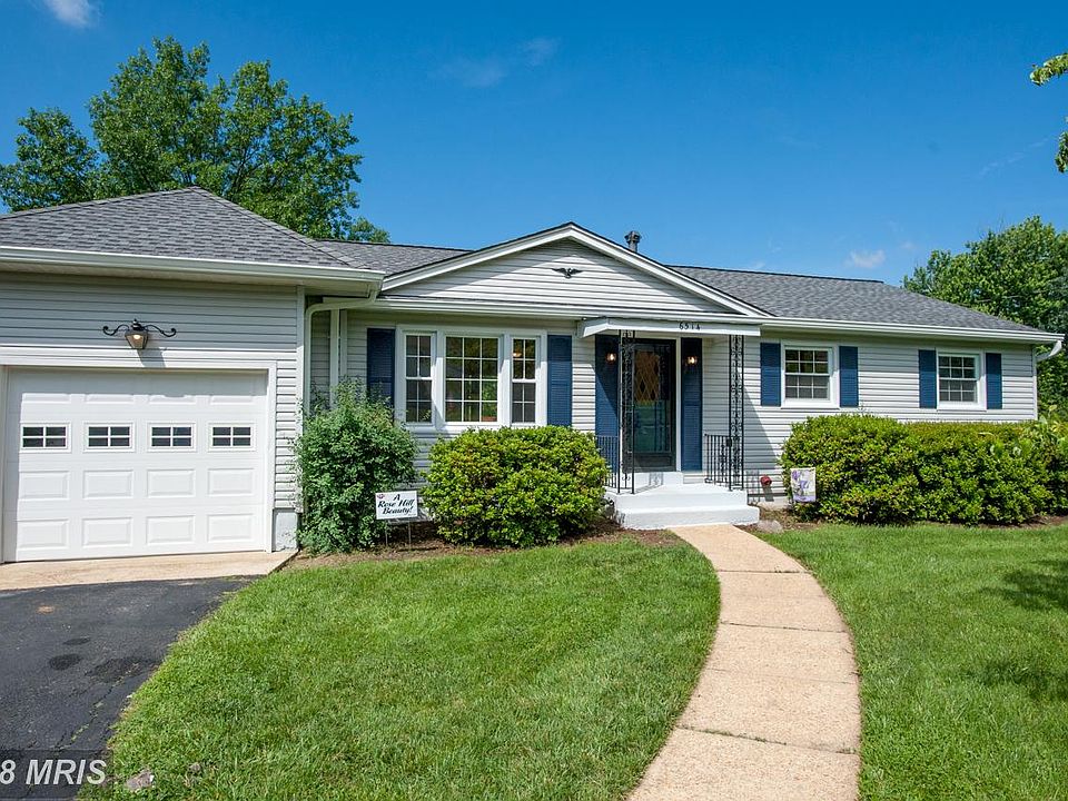 1st image of 6514 Carriage Dr