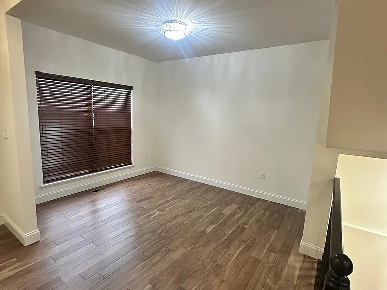 330 Wilhelmine Ct — Photo 27