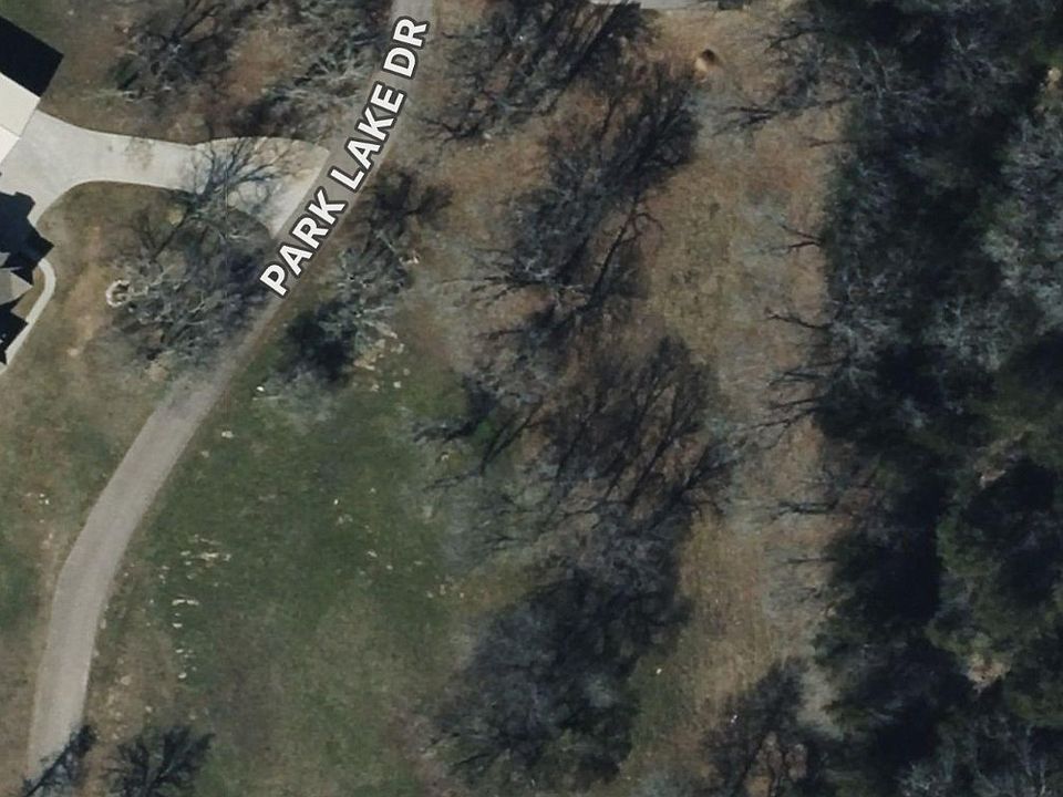 1st image of Park Lake Dr