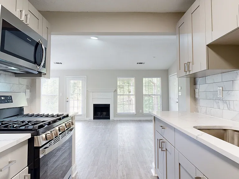 Creekside at White Oak — Photo 12