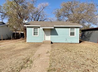 408 39th St, Lubbock, TX 79404