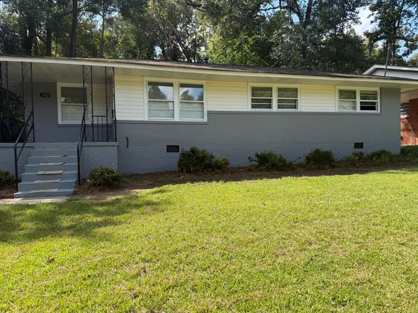 3422 Willow Lane Dr, Montgomery, AL 36109