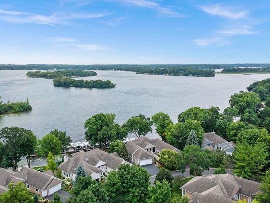2998 Pelican Point Cir, Mound, MN 55364