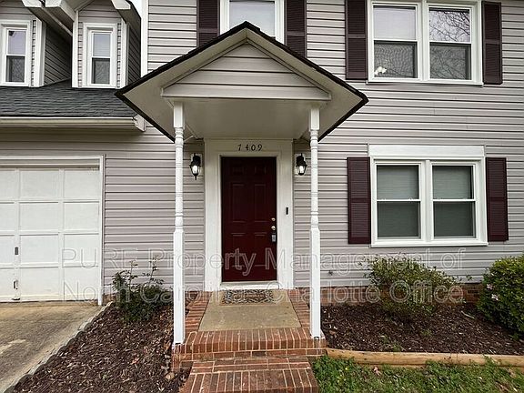 4th image of 7409 Lockmont Dr
