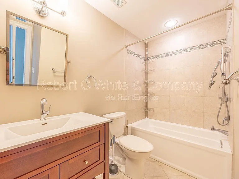 28 Armstrong Rd #C21 — Photo 13