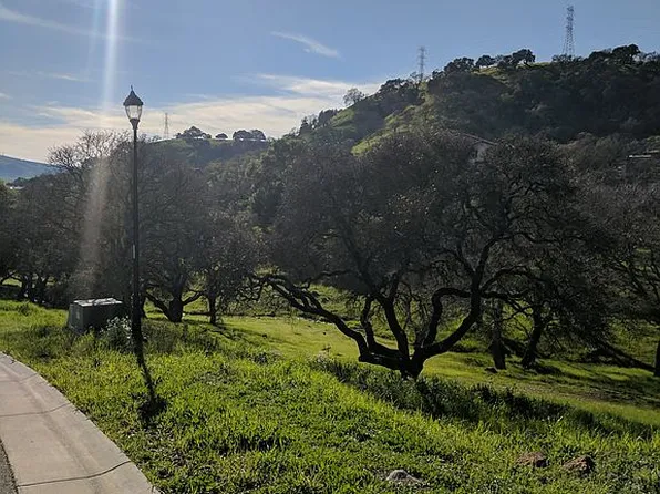 751 Bridle Ridge Ct, Fairfield, CA 94534