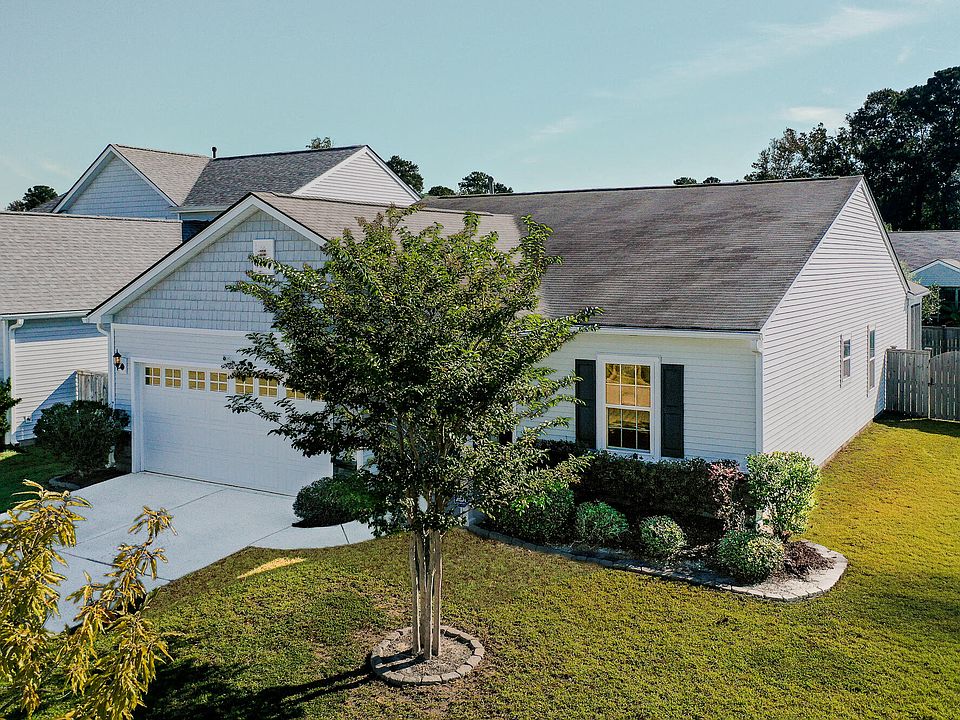 1st image of 2652 Doubletree Ct