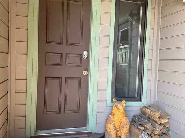 220 Nottingham Rd APT 3, Avon, CO 81620