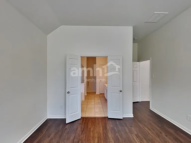 21927 Saragosa Pond Ln — Photo 13