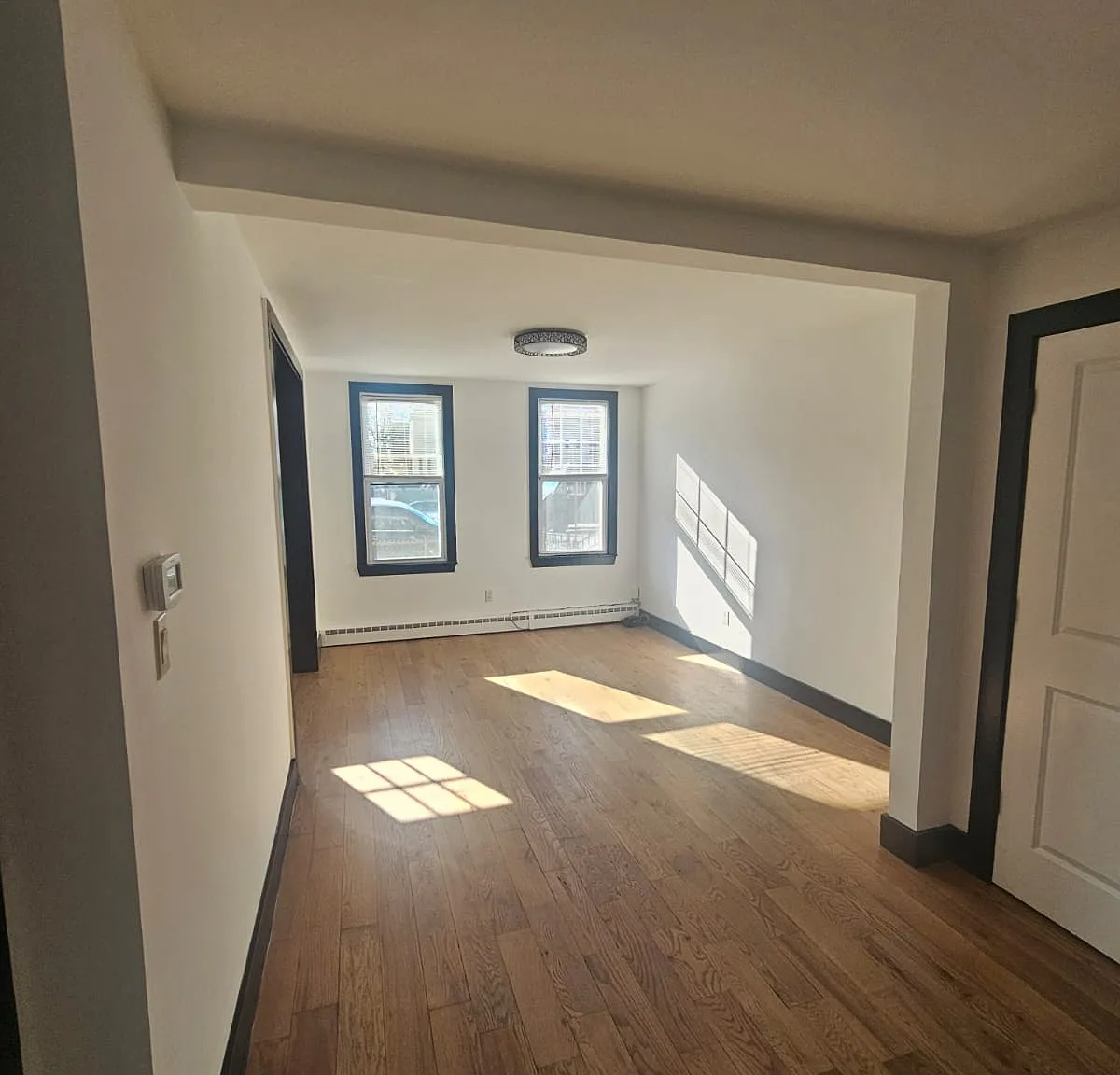 3 bed, 1668 sqft, $3,400 — Photo 3
