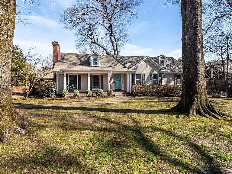 500 Colonial Rd — Photo 35