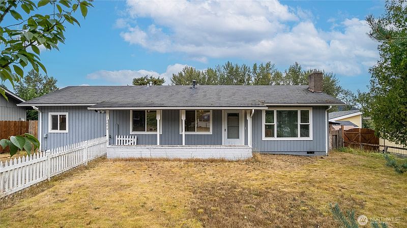 2nd image of 17640 SE 121st Place