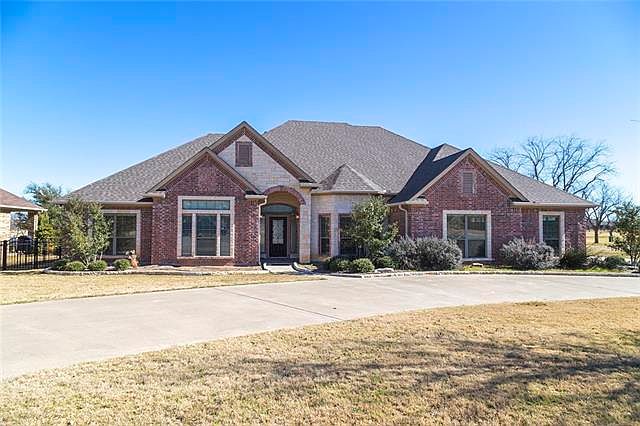 1st image of 6610 Colonial Dr