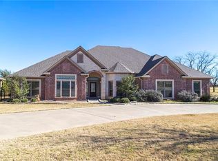 6610 Colonial Dr, Granbury, TX 76049