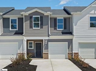 122 Arrow Ct, Greer, SC 29651