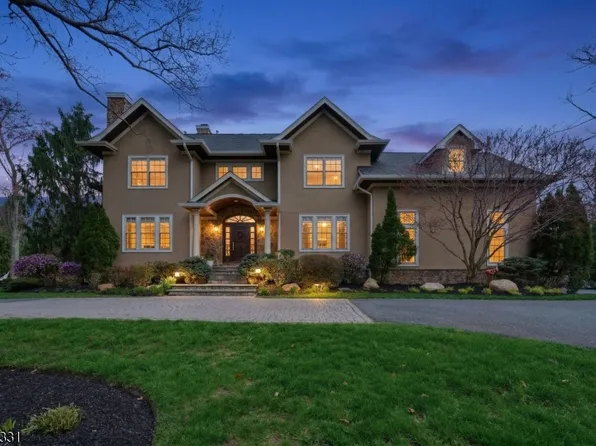 11 N Pocono Rd, Mountain Lakes Boro, NJ 07046