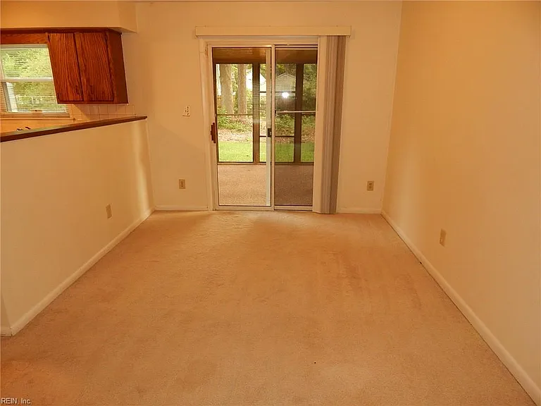 115 Don Juan Cir — Photo 4