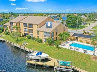 1206 SE 40th St APT 201, Cape Coral, FL 33904